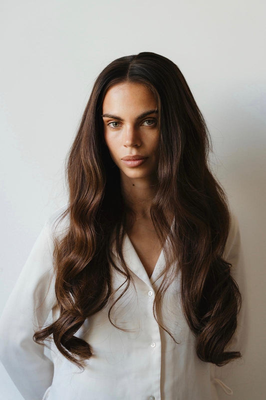 Perruque Julia balayage acajou en cheveux 100 % naturels – vue 1